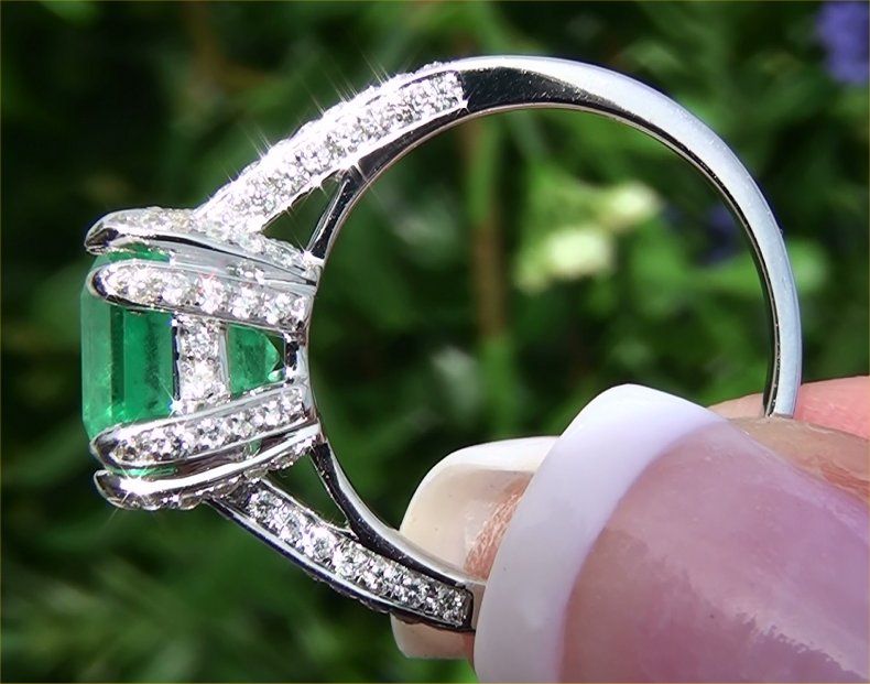 Estate 4.81 ct Natural SI Colombian Emerald Diamond Vintage Ring 18k 