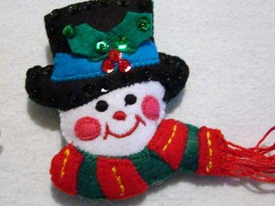 BUCILLA FELT ORNAMENT SET FACES OF CHRISTMAS COMPLETED~READY TO HANG 